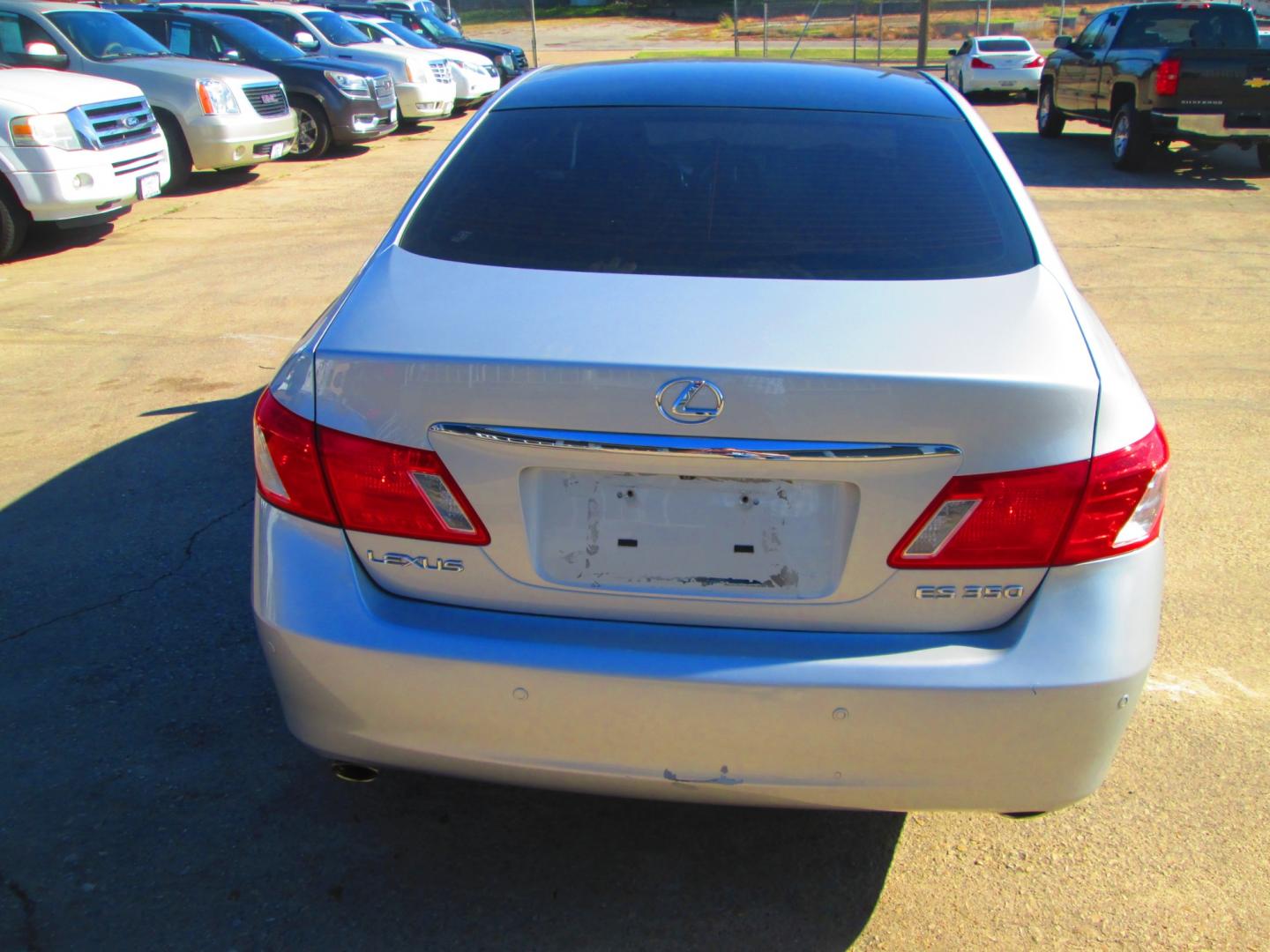 2007 SILVER Lexus ES 350 (JTHBJ46G172) , located at 1815 NE 28th St., Fort Worth, TX, 76106, (817) 625-6251, 32.795582, -97.333069 - Photo#5